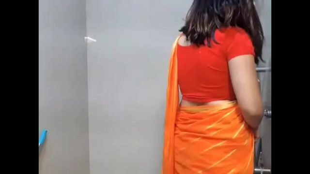Hot Indian saree beauty undressing in bathroom - Hot Indian Sex