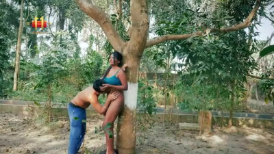 Indian Outdoor Porn - Hot Indian Sex